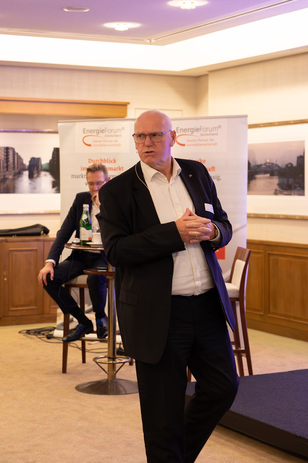 893A1856-Enhanced-NR